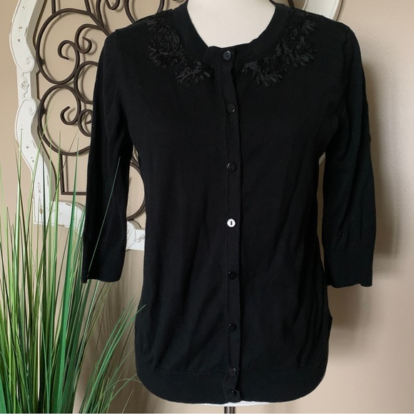 rwinfla's tweet photo. So good I had to share! Check out all the items I'm loving on @Poshmarkapp from @Born2Posh @bacpitt #poshmark #fashion #style #shopmycloset #madewell #merona: https://t.co/vMokP8G465 https://t.co/hJETWedBKU