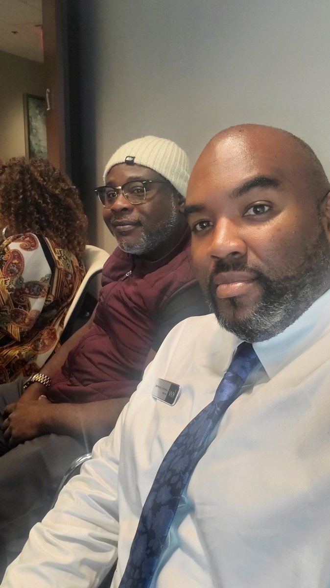 404RealEstate's tweet photo. Life is precious. Time is unforgiving. To my colleague, mentor & friend, Rashad Arnold. Rest well. 🕊
"Say no more."
#atlnative https://t.co/4a7PYDmjW6