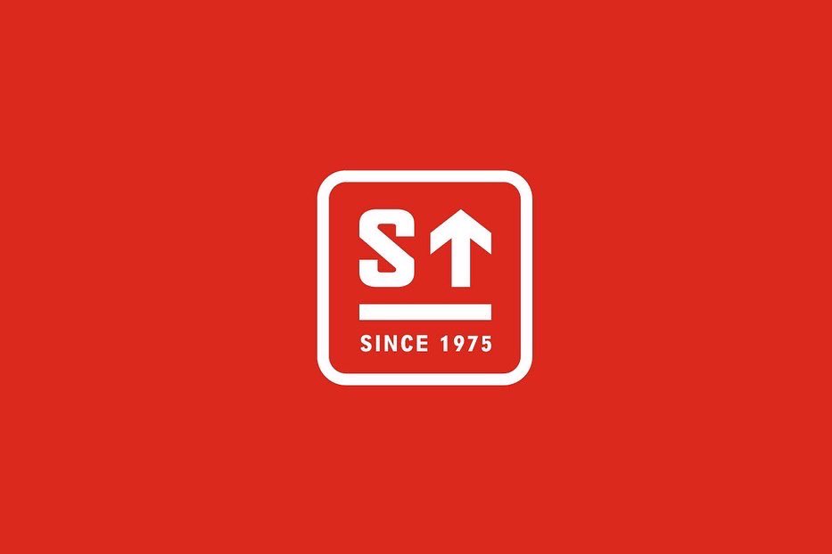 deji_luminous's tweet photo. #swisstransport #logocore #logo https://t.co/TmAiNQvKw4