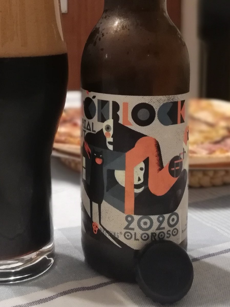 milbeerista's tweet photo. fusta, a xerès, i l'alcohol present però sense aclaparar.

#ImperialStout #stout #extraStout #DublinStout #beerlife #drinklocal #beerblogger #beernation #timeforabeer #ale #localbeer #craftbeer #cervesaartesana #cervesaartesanal #beer #pivo #birra #cervesa #cerveza #olut #øl https://t.co/suoeWv2MCx