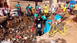 AHMED UMU-SALMA (@usalma342) on Twitter photo Be a part of the solution and not the problem by getting your self actively involved in clean up exercises #GetABin <a href="/natfaith7/">Nathaniel faith</a> <a href="/isaacgyan77/">Nana Ike 77</a> <a href="/AmaGlamor/">Ama Glamor</a> <a href="/NanaAmaYeboaa1/">Nana Ama Yeboaa</a> <a href="/AmmaCheeks/">Amma Sweet Cheeks</a> <a href="/RoyaltyEmess/">Royalty</a> <a href="/esifrimps/">esifrimps</a> <a href="/BannermanMiguel/">miguel bannerman</a> <a href="/Preciou94517747/">Precious_Jewel</a> Be a part of the solution and not the problem by getting your self actively involved in clean up exercises #GetABin <a href="/natfaith7/">Nathaniel faith</a> <a href="/isaacgyan77/">Nana Ike 77</a> <a href="/AmaGlamor/">Ama Glamor</a> <a href="/NanaAmaYeboaa1/">Nana Ama Yeboaa</a> <a href="/AmmaCheeks/">Amma Sweet Cheeks</a> <a href="/RoyaltyEmess/">Royalty</a> <a href="/esifrimps/">esifrimps</a> <a href="/BannermanMiguel/">miguel bannerman</a> <a href="/Preciou94517747/">Precious_Jewel</a>