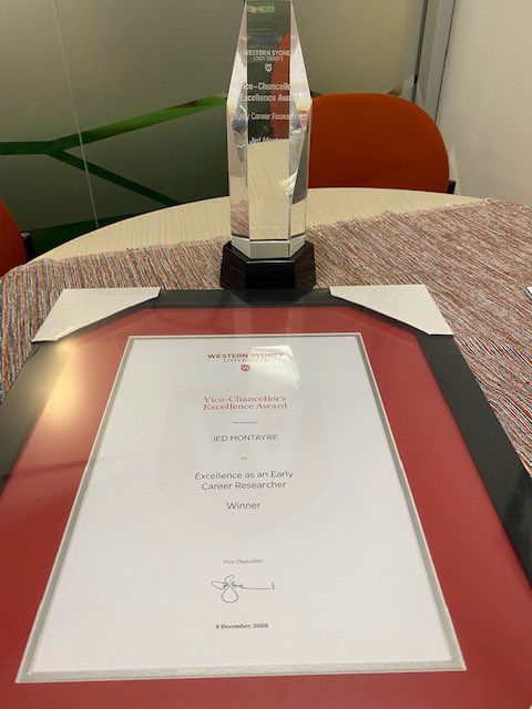 My swan song as an early career researcher and excited for the new chapter- Thank you <a href="/westernsydneyu/">Western Sydney University</a> <a href="/hannahdahlen/">Hannah Dahlen AM</a> <a href="/DHatcher888/">Professor Deborah Hatcher</a>  - very honoured to receive the Vice Chancellor Research Excellence Award- ECR &amp; such a positive thing to end 2022 @Stephen_Neville <a href="/salamonson/">Yenna Salamonson</a>