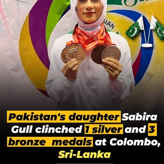Samreen68550337's tweet photo. پاکستان کی  بیٹی  صابرہ گل نے سری لنکا کولمبو میں سری لنکا چیمپئن شپ میں 1 سلور 🥈 اور 3 🥉🥉🥉 کانسی کے تمغے جیت کر ملک کا سر فخر سے بلند کر دیا۔ 
#PakistanZindabad 
#Bronzemedals
@shzad08 https://t.co/Ng8dHAiyu3