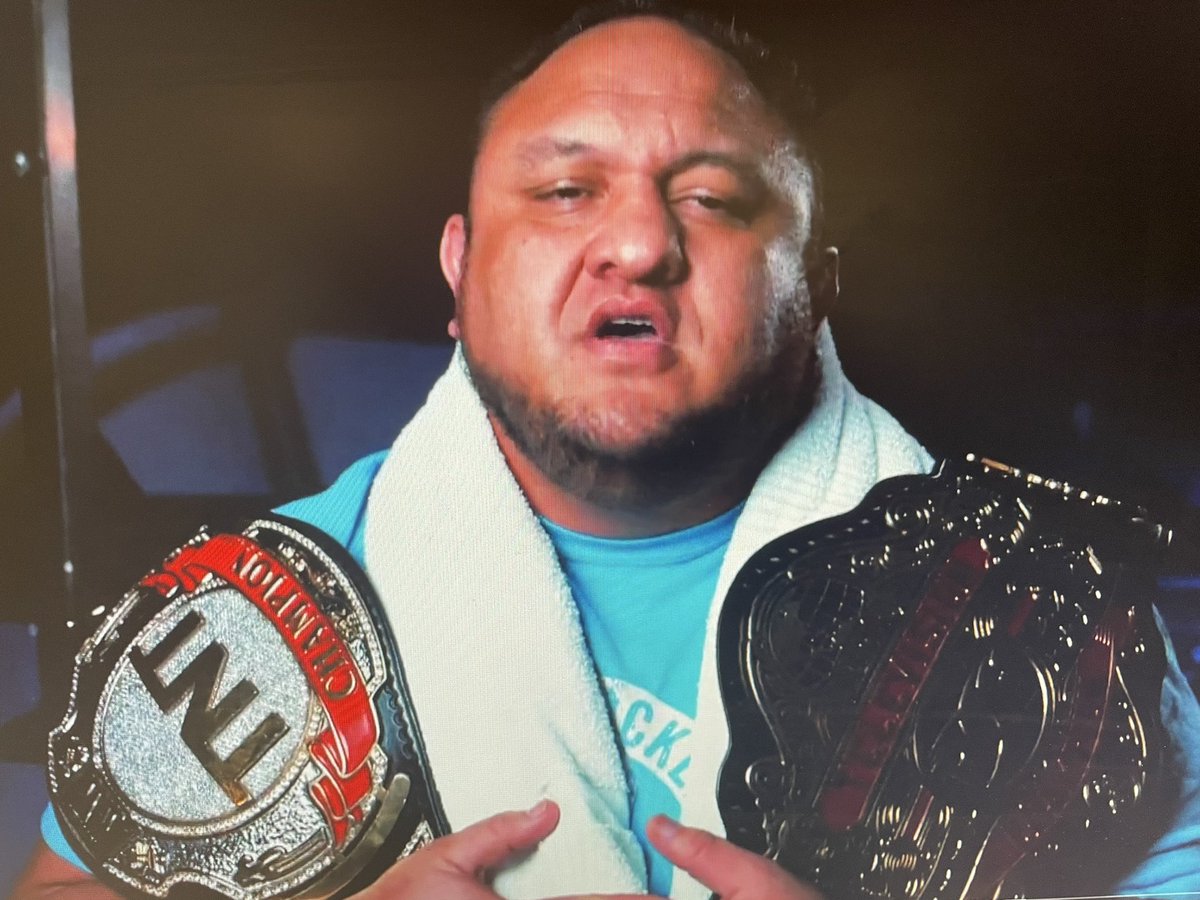 HeadlockedComic's tweet photo. Thanks to the King of all Television @SamoaJoe for rocking a Headlocked: Four Color Fight Club shirt on #AEWDynamite tonight. https://t.co/IMoO46P4o0