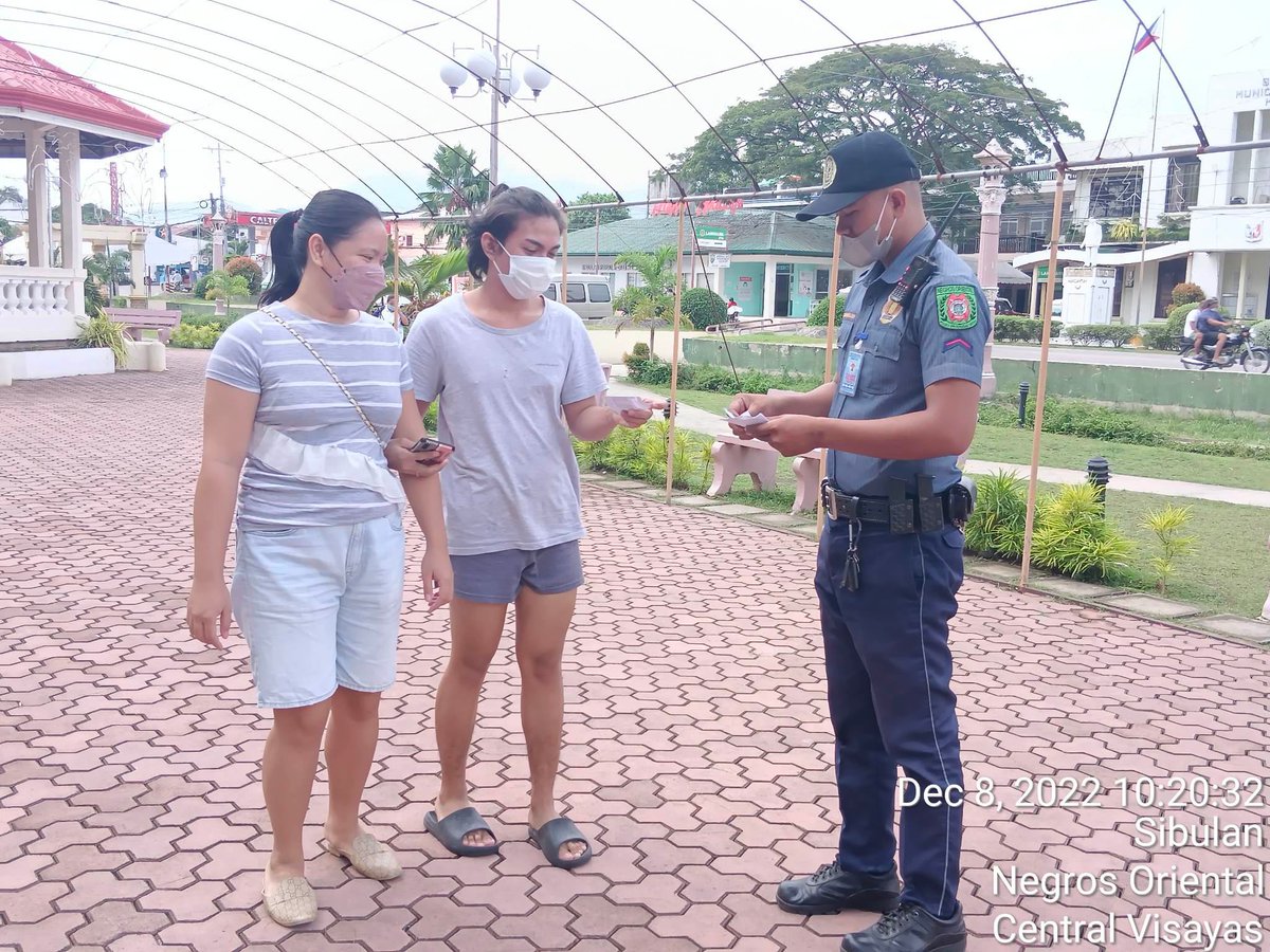 SibulanMPS's tweet photo. #LifeisBeautiful
#KaligtasanNyoSagotKo
#TulongTulongTayo
#MKKequalsK
#PNPKakampiNyo
#TEAMPRO7
#4CsonCSOP
#BisdakCops
#SibulanMPS https://t.co/Ax45pudeUi