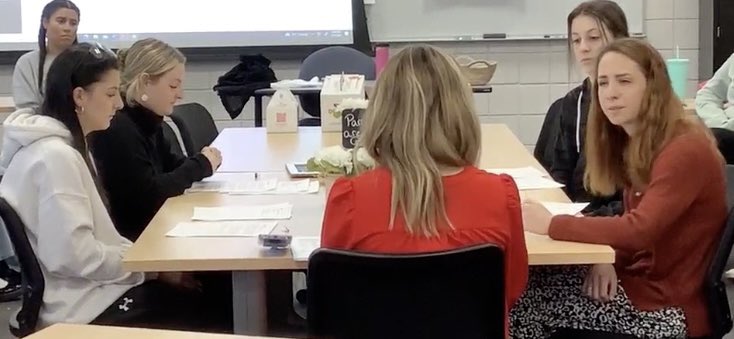 Dr. Kay Holman tweet media