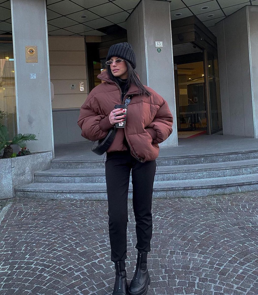 commense.official tweet media