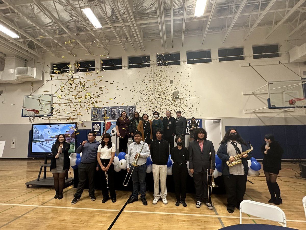 LASchoolsEast's tweet photo. #ElizabethLearningCenter celebrates the $134 million investment which includes two new classroom buildings, a new library, new physical ed space, & upgrades to the existing campus. When completed, students will have all the amenities of a state-of-the-art learning environment! https://t.co/Gb95Qu9Dsf