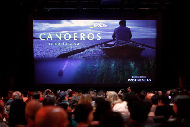 CDSustentable's tweet photo. LLAMAN al GOBIERNO de CHILE a PROHIBIR las SALMONERAS DENTRO de la RESERVA NACIONAL KAWESQAR DURANTE ESTRENO de DOCUMENTAL de NATIONAL GEOGRAPHIC https://t.co/J6tUZa34rP
#ChileDesarrolloSustentable
#DesarrolloSostenible
#Sostenibilidad
#CDSustentable https://t.co/Gx5eiIkT4L