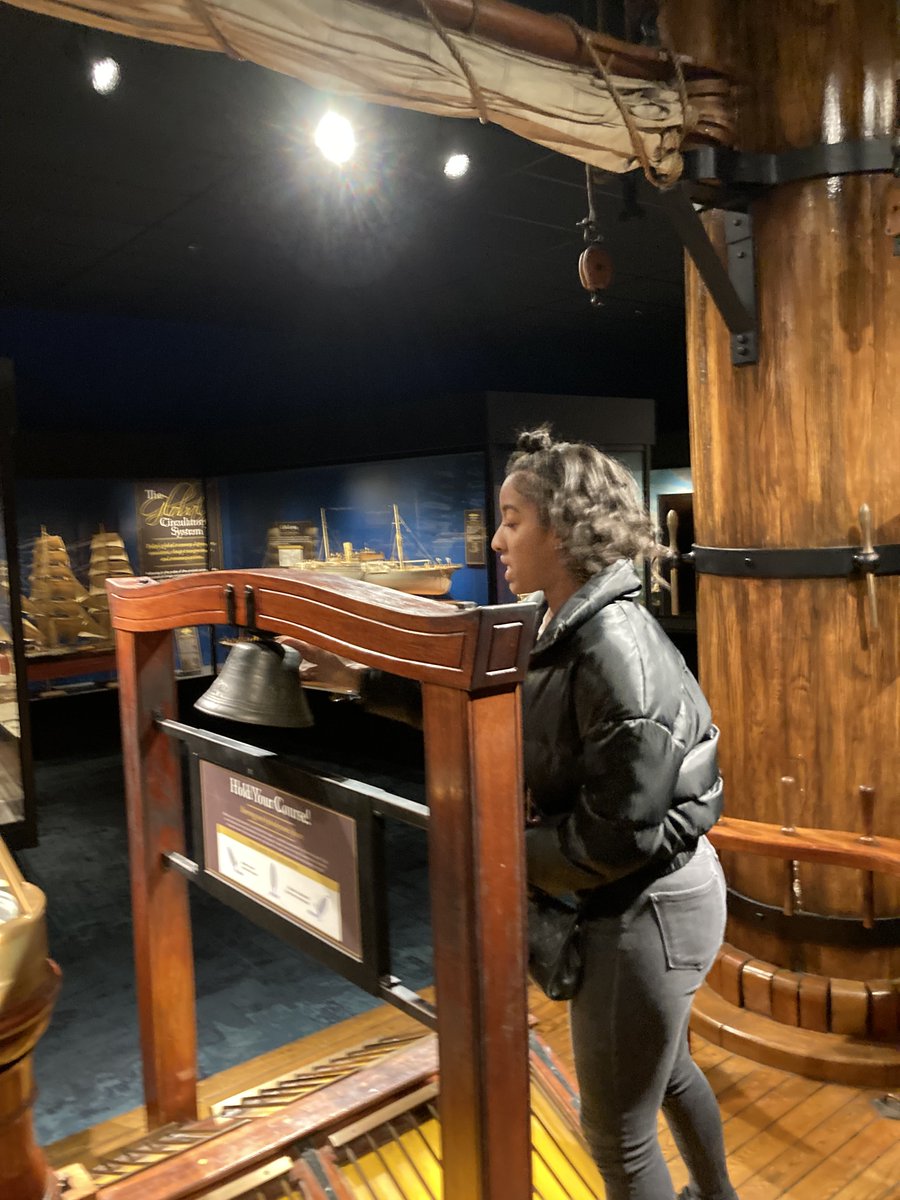 Schutter227's tweet photo. Some fun from MSI Chicago today with the Rich Township Raptor IB DP students! #richinstudentssuccess #MSIChicago #RaptorsIBDP
#MSIHoliday https://t.co/FD0QWGPom4
