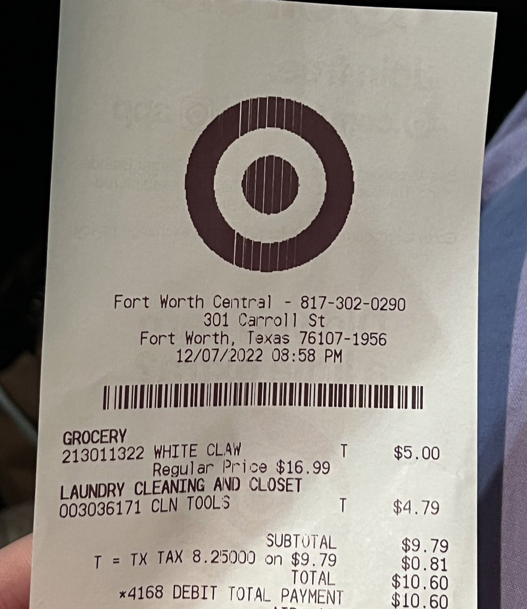 taskmodebb's tweet image. The guy at target gave us our white claws for $5 bc we’re hot