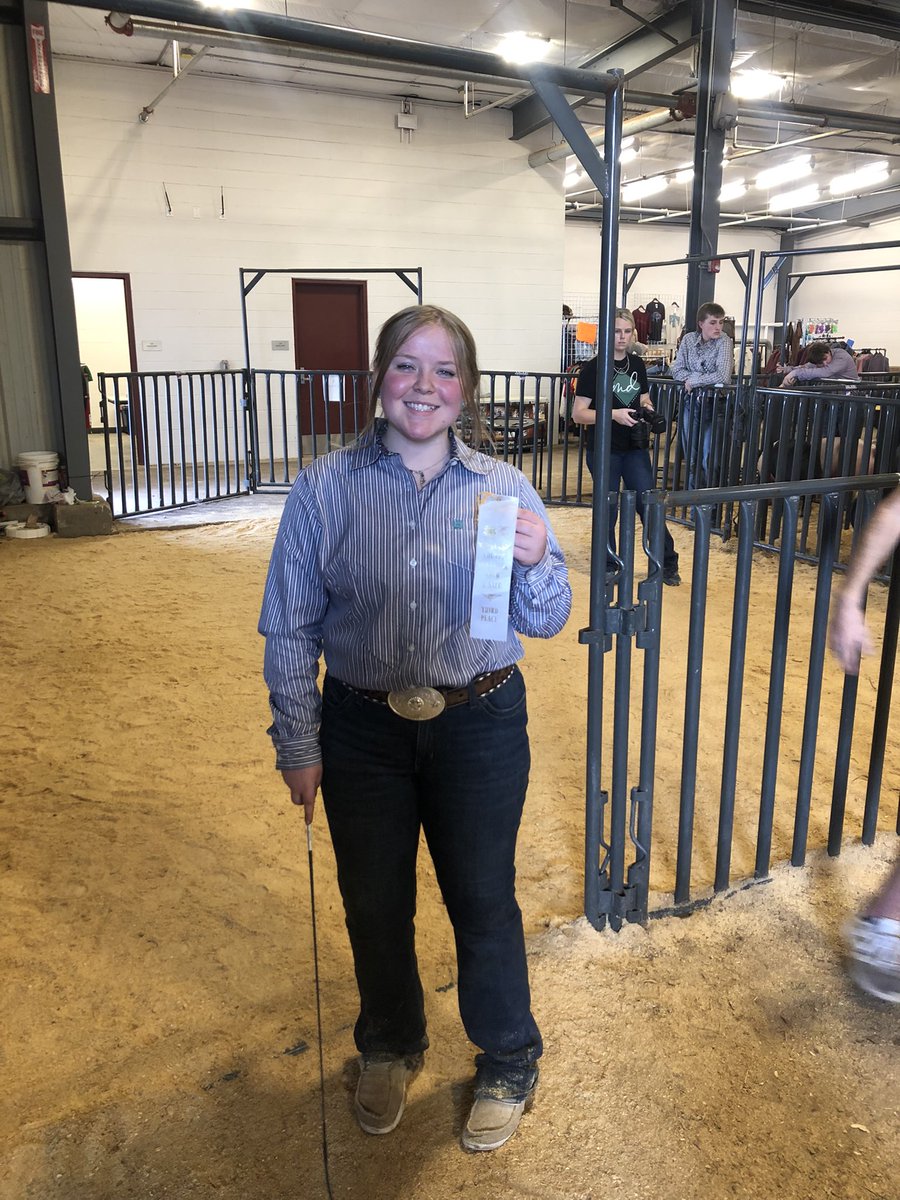 LHSFFA's tweet photo. Congratulations to our Market Swine Team at the Williamson County Livestock Show! Eli- 1st and Grand Champion Duroc!!!! Hailey- 1st Hampshire, 3rd Dark OPB, and 3rd Cross. Kendall - 3rd Cross, Hollie - 4th Yorkshire, Shelby -8th cross, Mason, 9th cross, andJosh, 10th cross. 🐖 https://t.co/xgaRXFVw5y