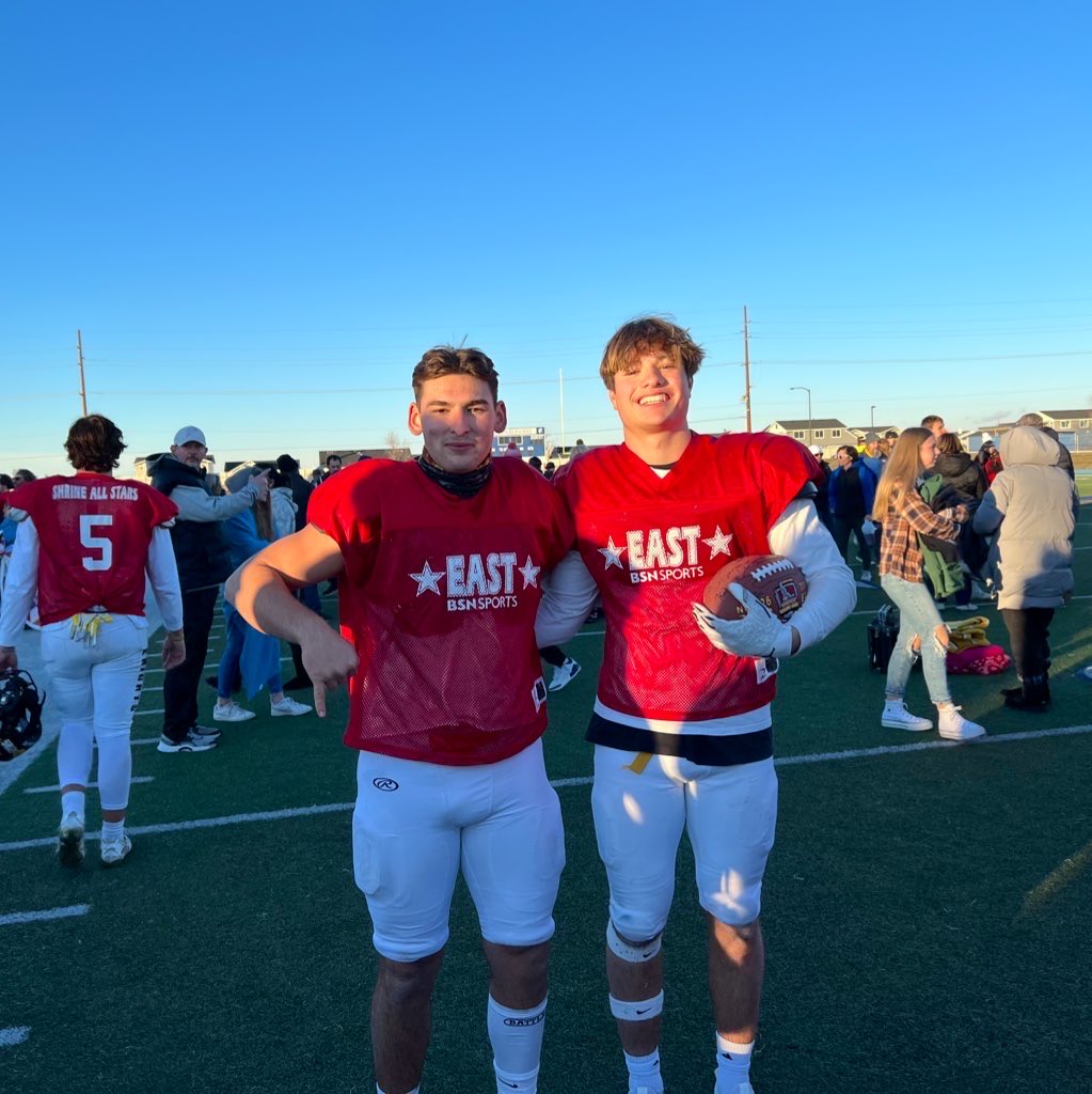 manuel variz (@manuelvariz4) on Twitter photo Had a great time playing running back with <a href="/Ikaika_Ho/">Ikaika Ho</a> in the idaho all star shrine game. <a href="/CoachTravisDean/">Travis Dean</a> <a href="/CoachNourse_UMW/">Ryan Nourse</a> <a href="/CoachRoper5/">Art Roper</a> <a href="/CoachKyleSamson/">Kyle Samson</a> <a href="/CoachFendall/">Neil Fendall - Father, Husband, Coach</a> Had a great time playing running back with <a href="/Ikaika_Ho/">Ikaika Ho</a> in the idaho all star shrine game. <a href="/CoachTravisDean/">Travis Dean</a> <a href="/CoachNourse_UMW/">Ryan Nourse</a> <a href="/CoachRoper5/">Art Roper</a> <a href="/CoachKyleSamson/">Kyle Samson</a> <a href="/CoachFendall/">Neil Fendall - Father, Husband, Coach</a>