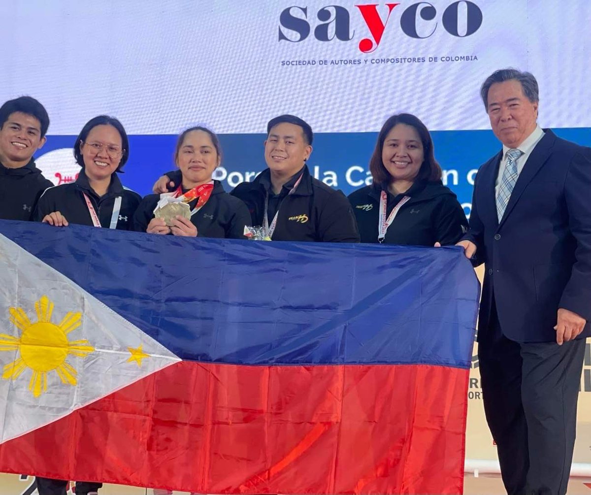 DYANCASTILLEJO's tweet photo. Awarding ceremony. Hidilyn Diaz takes home THREE golds🥇🥇🥇 for the PH 🇵🇭

🎥: SWP President Monico Puentevella https://t.co/aBPhXKHqZ4