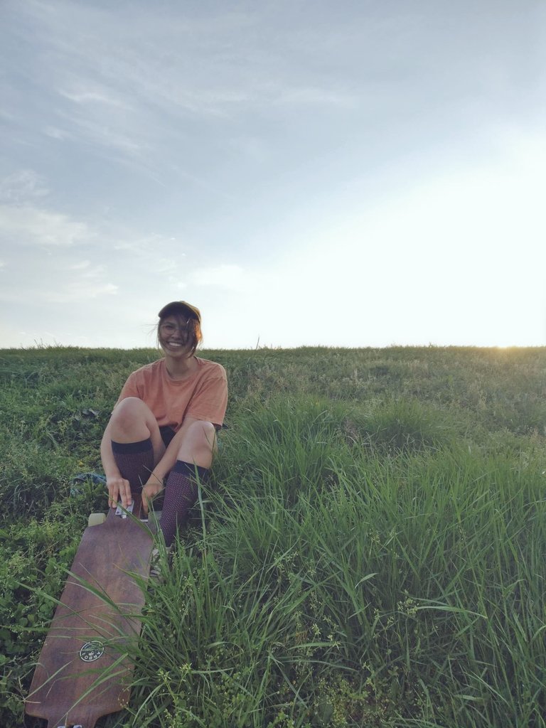 NymF_reyja's tweet photo. Here's a little treat.

When the weather hits right, and concrete bites. https://t.co/HKysyGh2nc