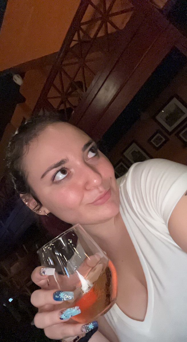 ✡️Queen Carly❤️‍🔥 | BDAY 01/02🥂🎉 tweet media