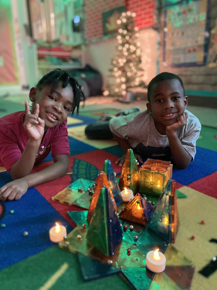 WikMrs's tweet photo. Love this time of year! Adding candles and bells to our magnet tile bin for extra holiday fun 🎄
#CFBISD #CFBPREK #LittleBraves #HolidayCenters #iTeachPreK https://t.co/08MHTRTjso