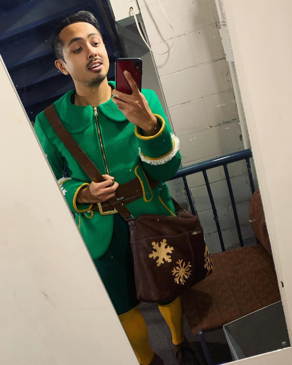 verbitty's tweet photo. Had such a blast this afternoon playing with my fellow Understudy Run superstars and stepping into Buddy’s (curly-toed) shoes for the day 👞 #HFXElf @NeptuneTheatre https://t.co/01Tc4GF397