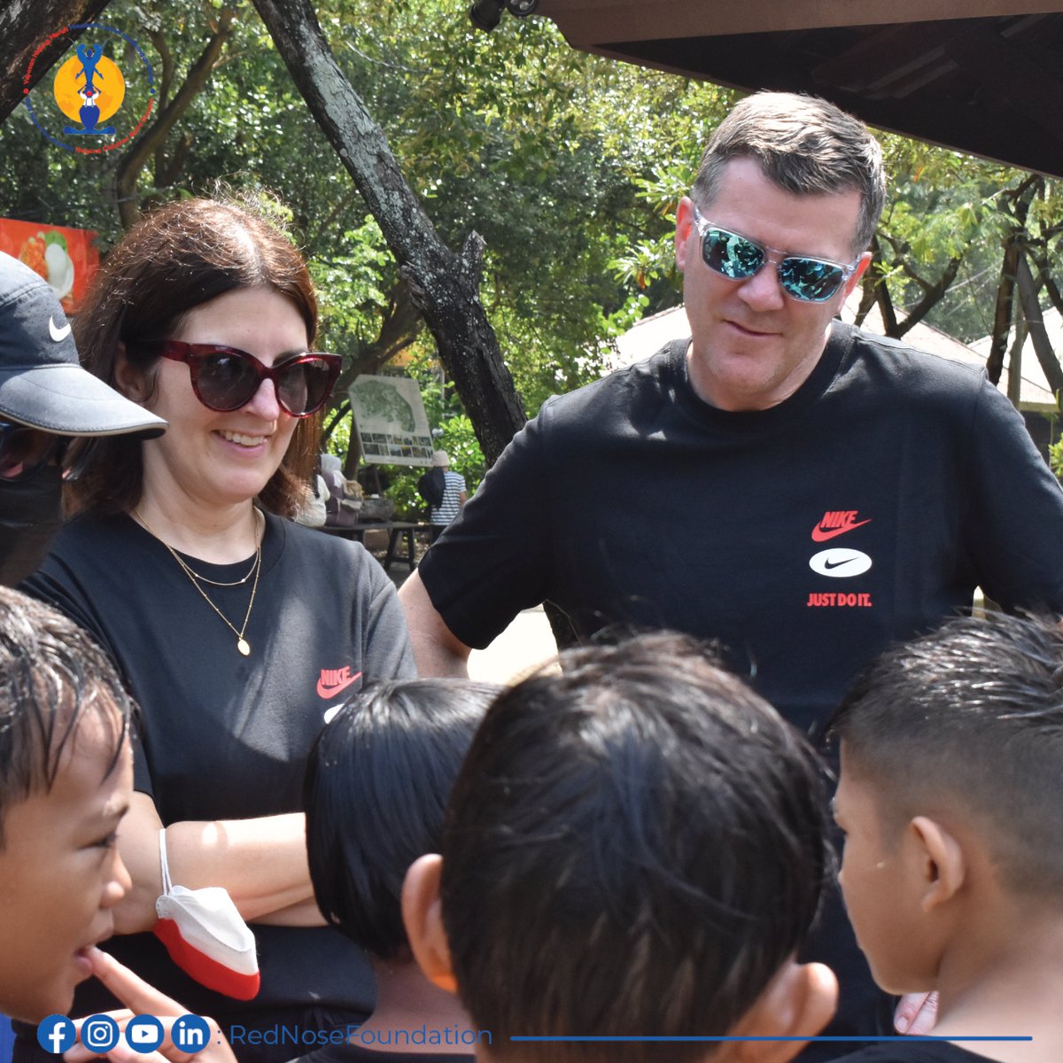 RNFRedNose's tweet photo. Siapa bilang jadi #pejuanglingkungan itu susah? Adik-adik #rednosefoundation sudah buktikan! Menanam #mangrove itu asik dan banyak manfaatnya loh https://t.co/6nZhFmIgT0