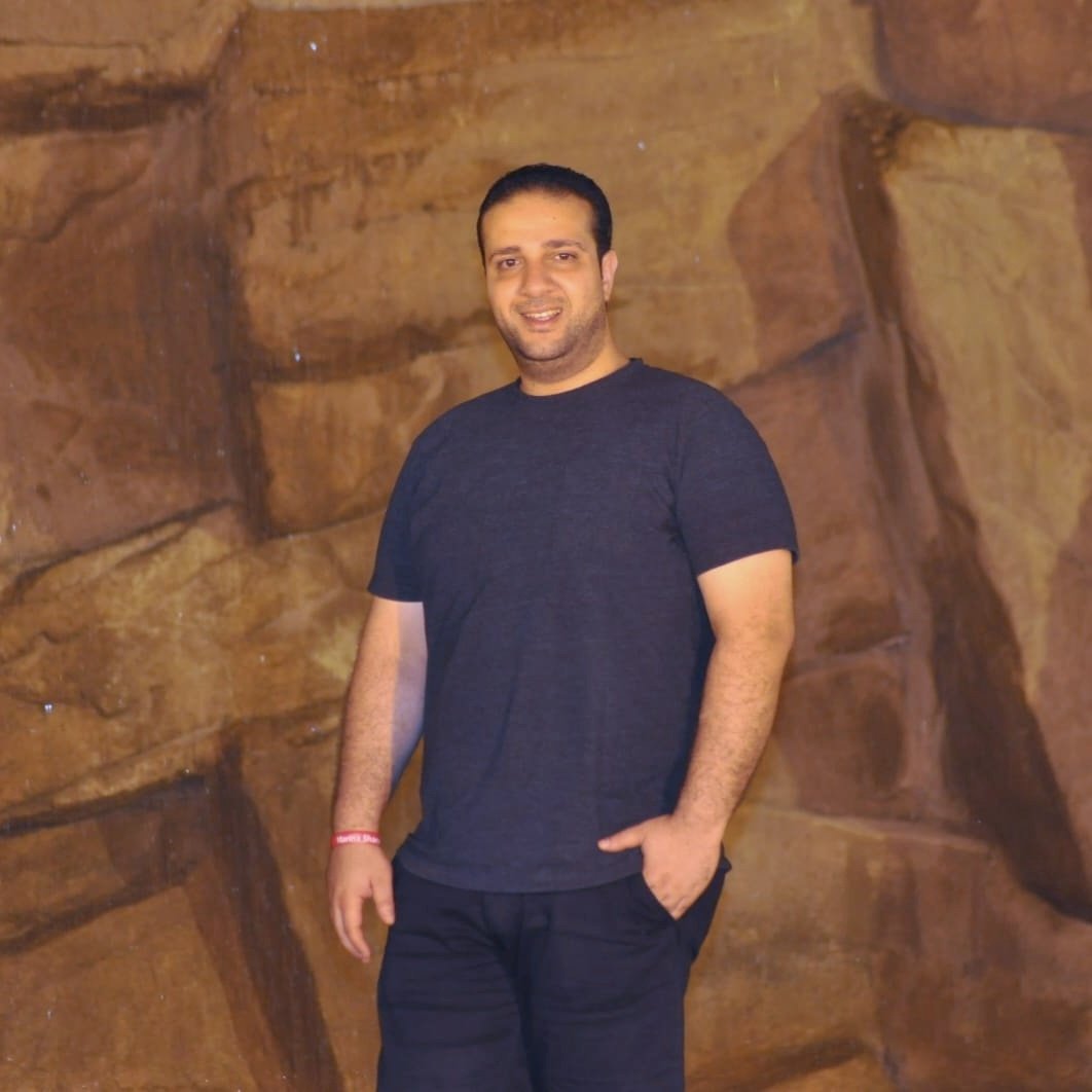 ghoniemd's tweet photo. #NewProfilePic https://t.co/8h610WSMpW