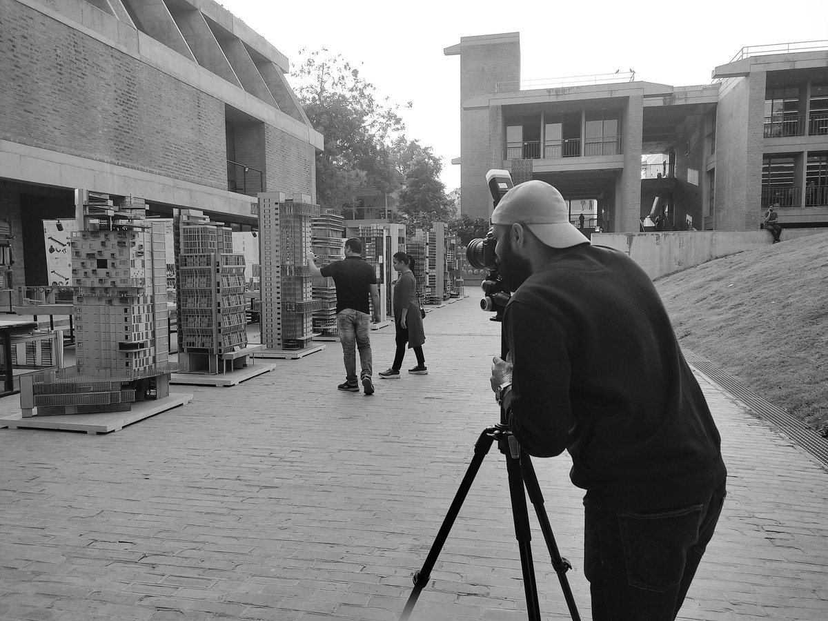 Beawareishoot's tweet photo. https://t.co/qCBEqOOGOv
