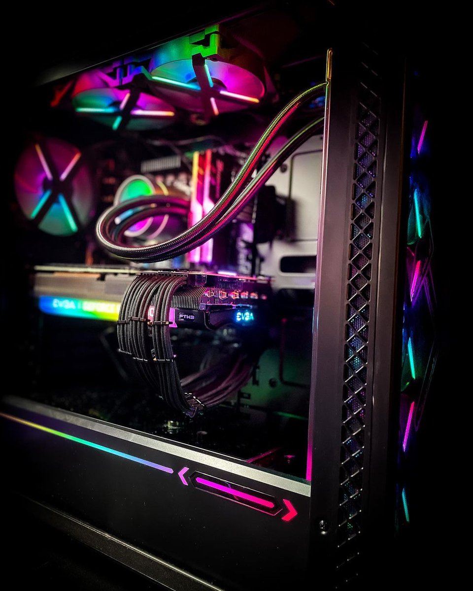 BitFenix's tweet image. Alchemy 3 x 8PCIe Aluminum Comb Extension Cable Kit
 
@fknhammahstix

Precision Molded Connectors
PCI-E Cable with High Current Alloy Terminals

Check it here now: bitfenixshop.us/product-catego…

#BitFenix #Alchemy #ExtensionCables #pc #pcgaming #pcgamer #pcbuild #nvidia #nvidiageforce