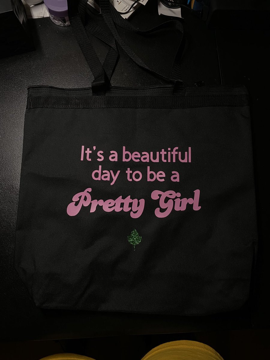 FDiscretions's tweet image. 🥰 y’all been going crazy with these and I love it. Get ya totes on the site! Every org🖤