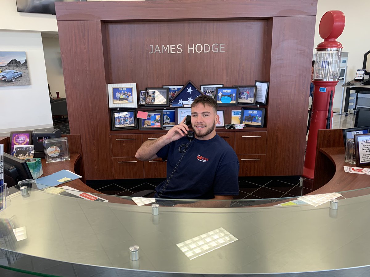 If you’re looking to buy a new vehicle for a loved one this Holiday, give <a href="/HodgeFord/">Hodge Ford</a> a call! I might be working the phones when you call in😉 or just drive on over and take a look at their top notch inventory!