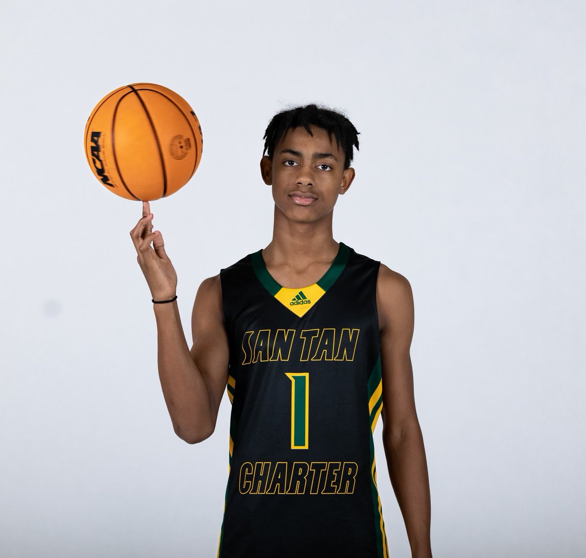 Kyli crooms (@uh_crooms) on Twitter photo Freshman showed up and showed out <a href="/willbuckets1/">William Gordon</a> lead <a href="/STCSathletics/">San Tan Charter Athletics</a> with 18 off the bench. Soph <a href="/isoking_z/">Zaire(ziggy)Richardson</a> added 17 while @Kristolovesyou1 jarred and beau barns all chipped in with 8 to get a 12 point victory over Gilbert Christian. <a href="/SmallBallPodAZ/">Arizona Small Ball Podcast</a> we are like that #respectfully Freshman showed up and showed out <a href="/willbuckets1/">William Gordon</a> lead <a href="/STCSathletics/">San Tan Charter Athletics</a> with 18 off the bench. Soph <a href="/isoking_z/">Zaire(ziggy)Richardson</a> added 17 while @Kristolovesyou1 jarred and beau barns all chipped in with 8 to get a 12 point victory over Gilbert Christian. <a href="/SmallBallPodAZ/">Arizona Small Ball Podcast</a> we are like that #respectfully