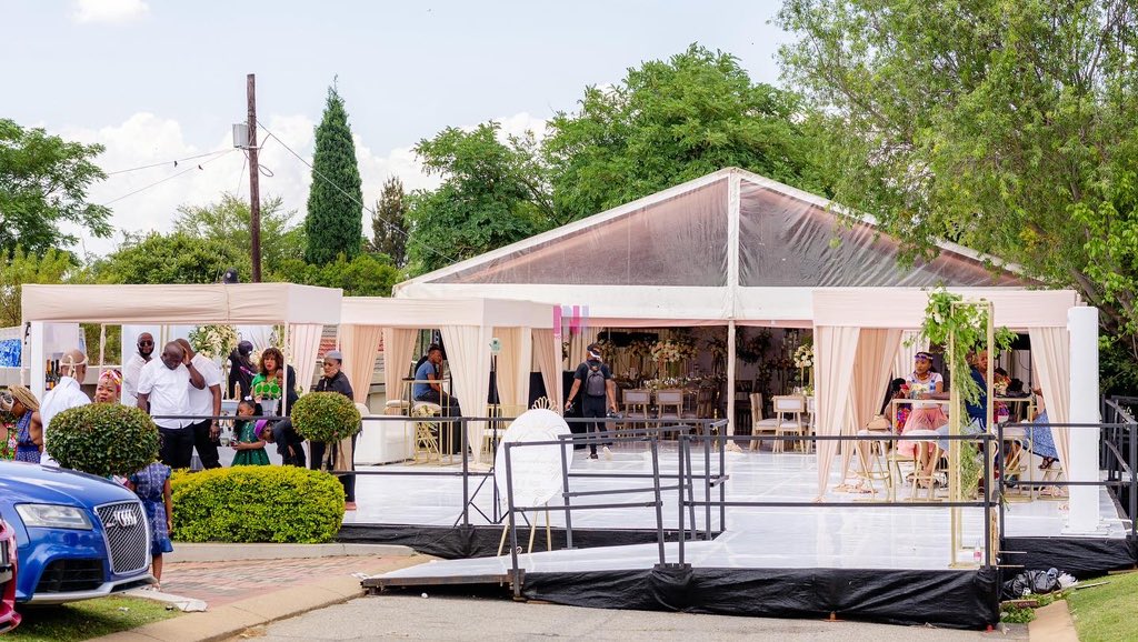 nonoevents's tweet photo. Umembeso ka Mfundo no Toffo
#Mfundo&ToffoโsTraditionalWedding
Thank you Mfundo & @Toffolicious ๐
#TraditionalWedding #WeddingCelebration
#WeddingDeco #NudeTheme
#Celebrations #Marquee #Backdrop #Candles #Flowers
#NonoEvents https://t.co/PjO4O3gky5