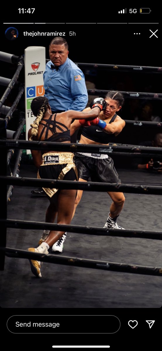 Da_slim_goody's tweet photo. #Queen 👸🏾 #womensboxing #champ #boxing #love #athlete #dallasboxing https://t.co/RlHVLsZzkT
