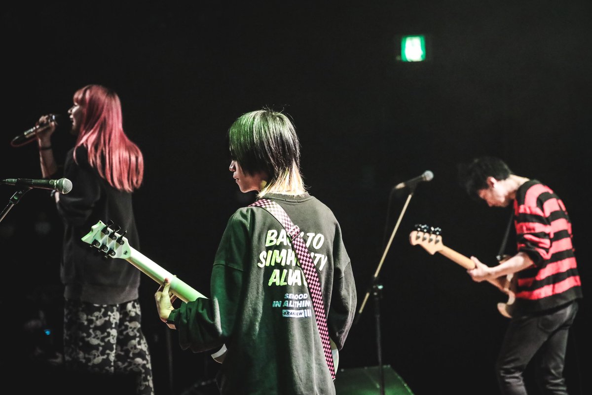 AREINT_jp's tweet photo. 【📸リハーサル風景📸】

2022.12.08(木) 福岡 西鉄ホール
「ZILEMMA THEATER FES」

🍜🍜福岡発カルチャーフェス🍜🍜

／
✅AREINTの出演は
⏰20:15〜20:35‼️‼️
＼

📸@necomoshpit 

西鉄ホールでお待ちしております💕

#AREINT https://t.co/b69w9W1sxo