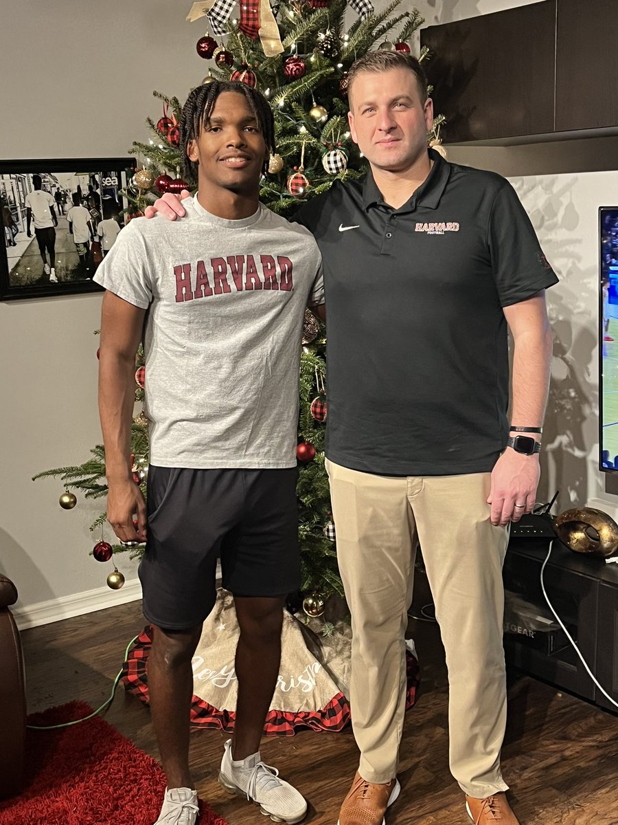 Had a great in-home visit! <a href="/HarvardFootball/">Harvard Football</a> #GoCrimson
