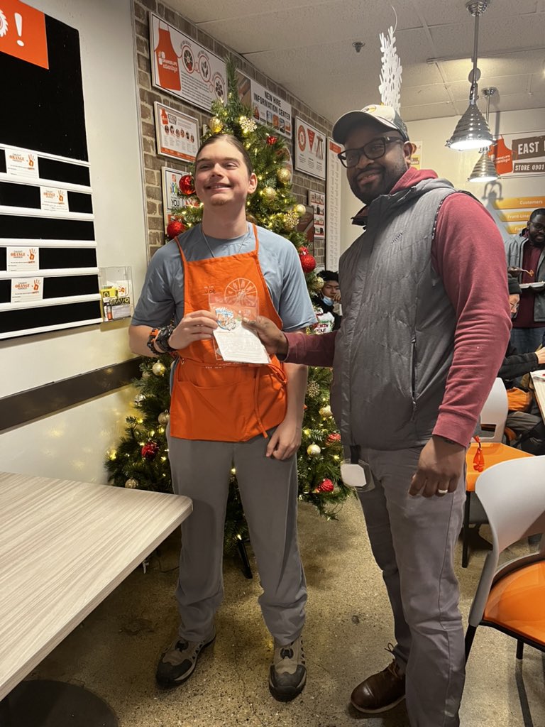 marcel (@marcel_louis6) on Twitter photo receiving and freight team appreciation 0901 edition!! food, goodie bags and recognition to all three teams! thank you to our amazing receiving and freight team for all they do. 🧡🥳 <a href="/williamachen/">William Chen</a> <a href="/jdmotto4/">Judith Mottola</a> <a href="/Mike_raymond_hd/">Michael</a> <a href="/ToddBogan_HD/">Todd Bogan</a> <a href="/KimaijahB/">Kimaijah Belton</a> receiving and freight team appreciation 0901 edition!! food, goodie bags and recognition to all three teams! thank you to our amazing receiving and freight team for all they do. 🧡🥳 <a href="/williamachen/">William Chen</a> <a href="/jdmotto4/">Judith Mottola</a> <a href="/Mike_raymond_hd/">Michael</a> <a href="/ToddBogan_HD/">Todd Bogan</a> <a href="/KimaijahB/">Kimaijah Belton</a>