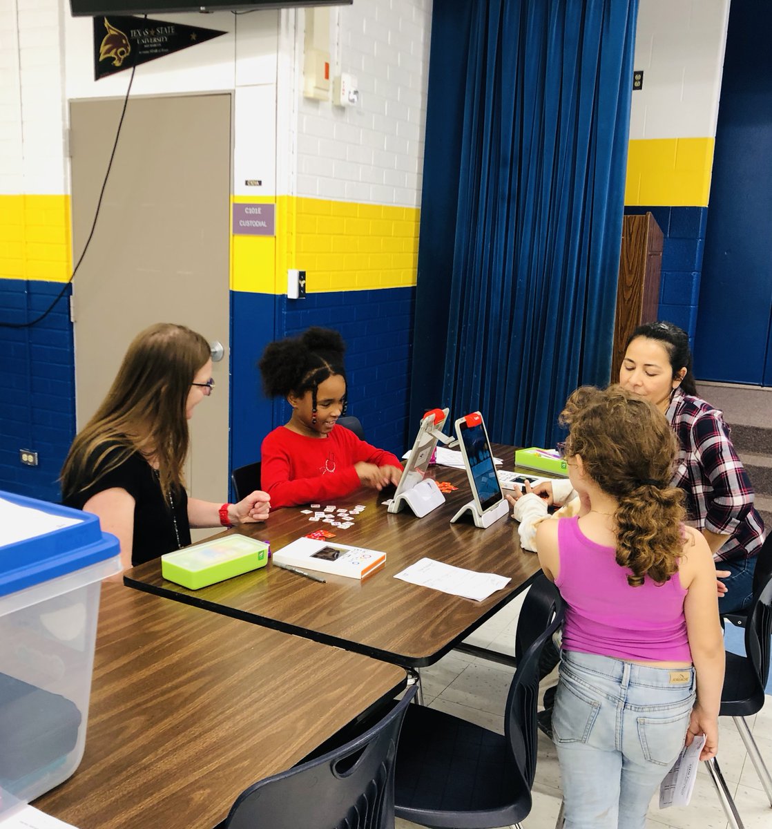 Mary Hull tweet media