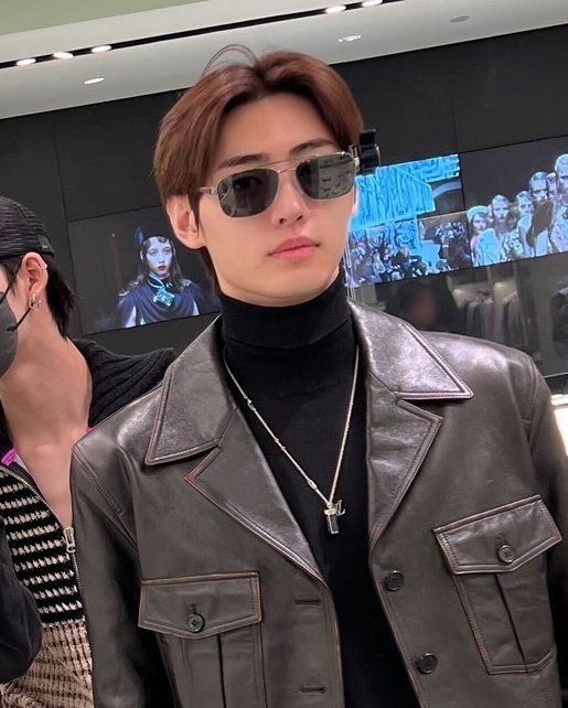 adJAYctive's tweet photo. sunghoon pare happibortdey, aylabyu https://t.co/63pzBhh3mQ