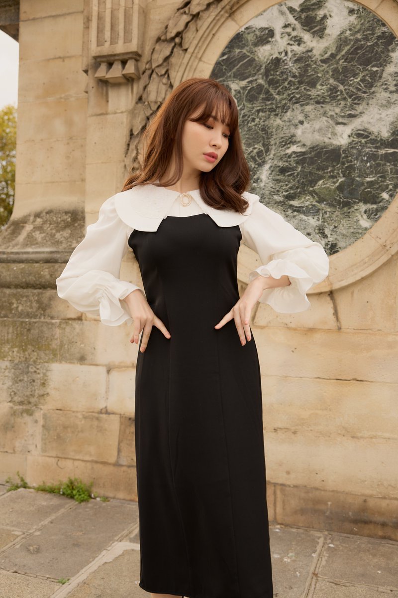 Herlipto Galerie Pearl Collar Dress