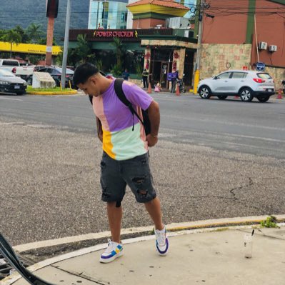 CesarBardalez's tweet photo. #NuevaFotoDePerfil https://t.co/UR2xVnC3af