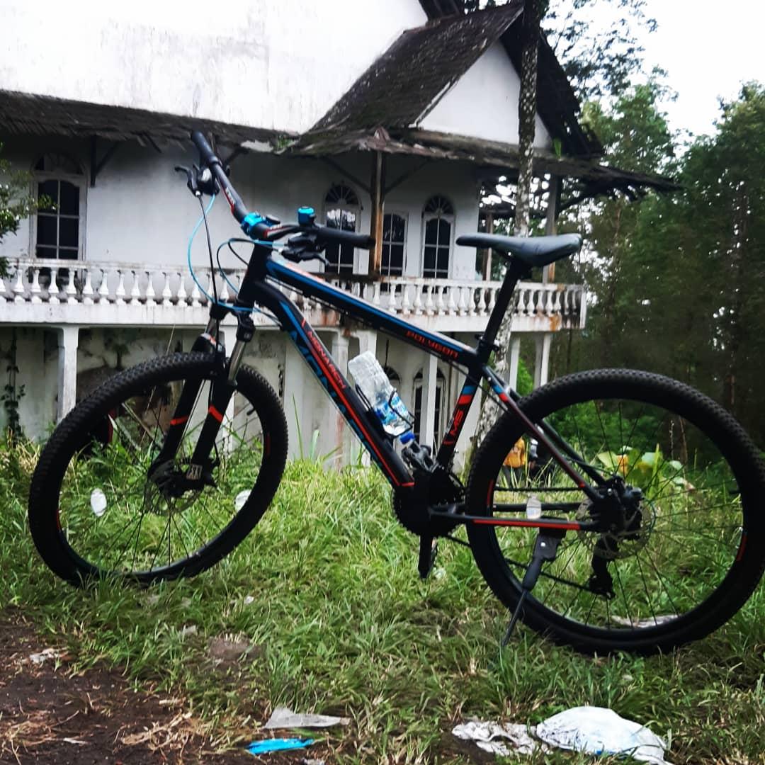 Nhea2706's tweet photo. @merapi_uncover min mohon bantuannya  barang kali ada yang melihat sepeda poligon monarch 5 hilang rabu pagi didepan rumah Area Krangkungan Concat .. 
Sebelum nya matur nuwun https://t.co/1j3ZJilNvi