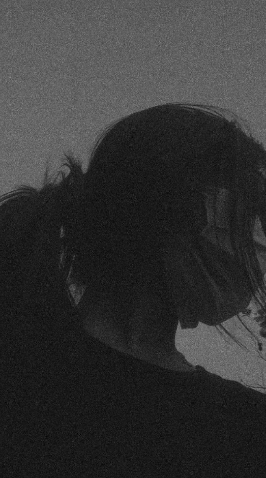 bootifulhanzer's tweet image. Turn back