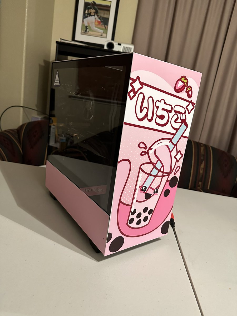 CbassTTV_'s tweet photo. @IronsidePC how does my H510i look? @NZXT #ironside #ironsidepc #nzxt #boba https://t.co/wR5KjsfCHb
