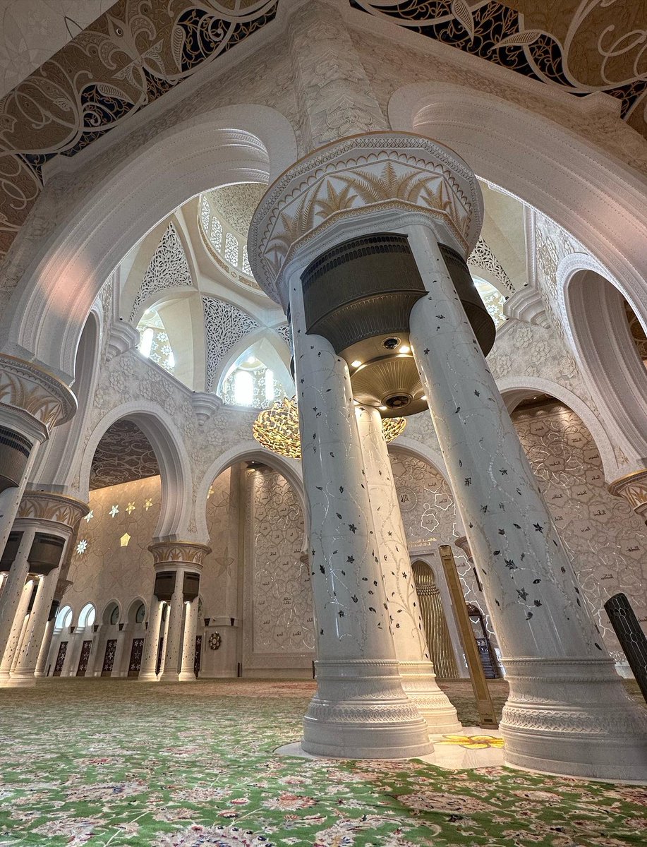 LennardWesley's tweet photo. 📍somewhere in Abu Dhabi https://t.co/9nnG4iciip