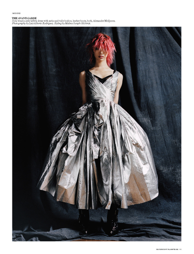 paper_muse's tweet photo. #SelfServiceMagazine #가을겨울호/ https://t.co/AnWHpYct92: THE OBSESSIONS #SoraChoi, Photo #LuisAlbertoRodriguez, Styling #MalinaJosephGilchrist
#FW22 #패션사진 #패션화보 #최소라 https://t.co/brriYvfVYw