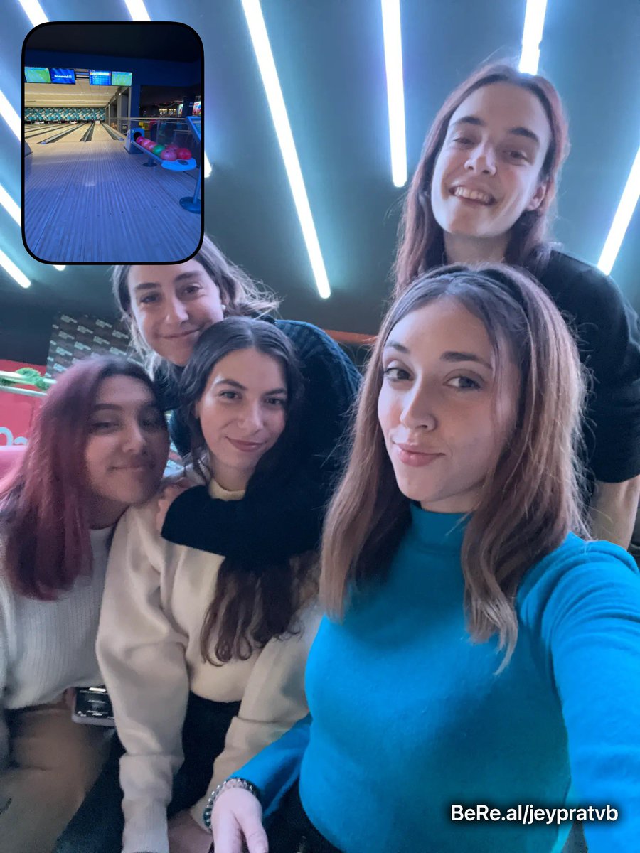jeypratvb's tweet photo. Les estones amb les meves amigues em regeneren la vida https://t.co/E89G0dnEqo