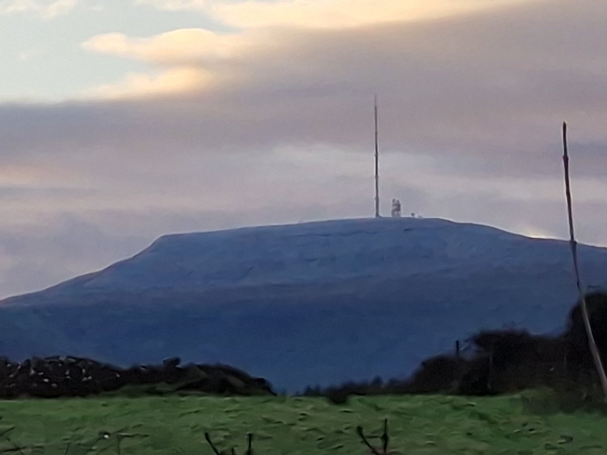lyn_foley's tweet photo. First sprinkling of snow on #truskmore #sligo https://t.co/OUQpBh7j4O