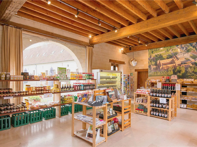 NEW to Monasteries.com : Nestled in the Artois hills, in the hollow of a wooded valley where the Ternoise flows. The abbey of Belval offers a hotel service, catering with local products, an unusual place and spacious and charming rooms. From 45€ per night.