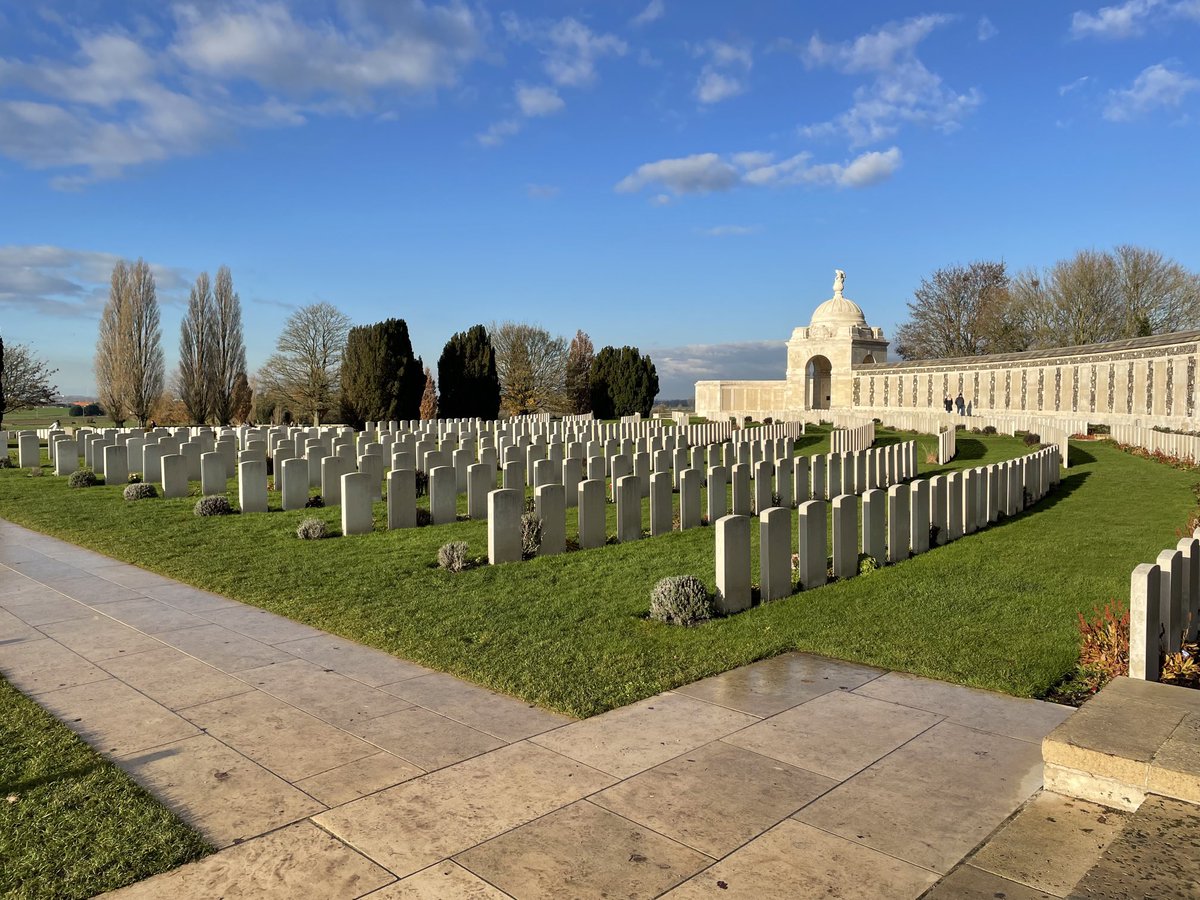 LHumanities's tweet photo. Visit to Tyne Cot cemetery where nearly 12,000 men are buried, and almost 35,000 names of missing men are recorded https://t.co/1a7l4EH8gN