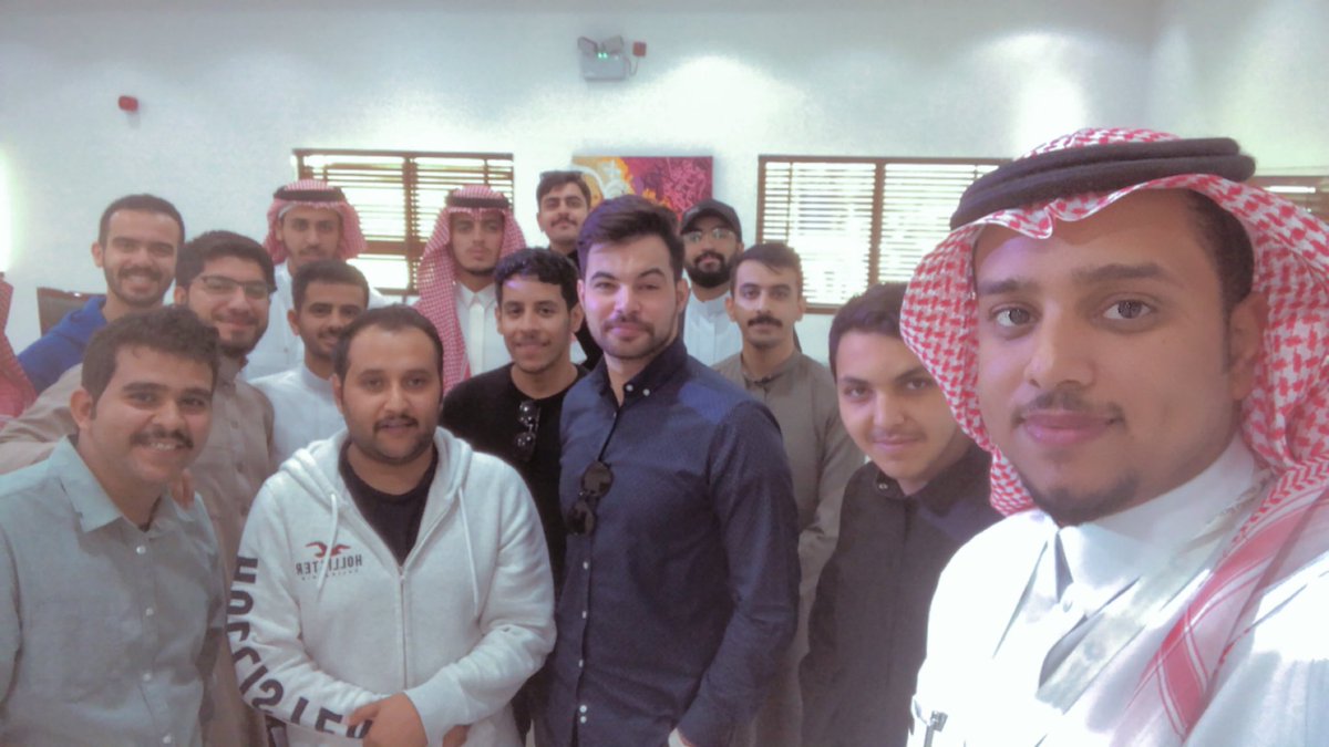 YAlshhrany's tweet photo. #جامعه_الملك_خالد 
كنت على قدر الابداع اتمنى لكم التوفيق https://t.co/IxhUSICKf4