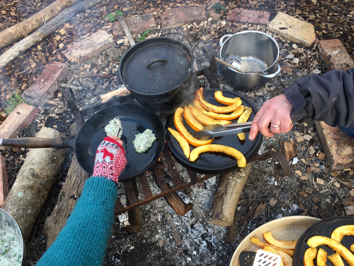 Our final Wild #Wellbeing  session of 2022 started with a #foraging walk and ended with a delicious meal, cooked on the #fire. Thanks to everyone who has joined us over the year and made it such a special group.
