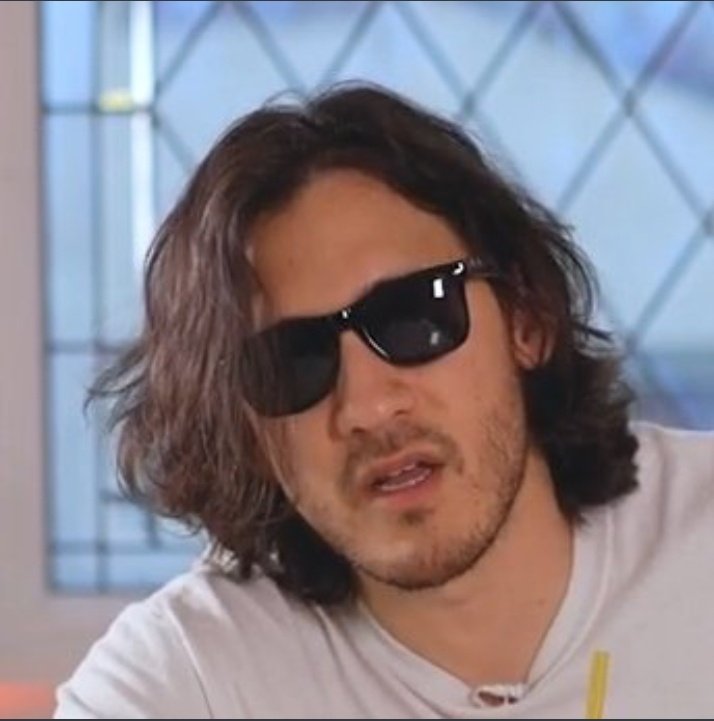 warriorgonenuts's tweet photo. @markiplier Just watch as Mark instantly gets up to like 400.00+ people to look at the man's only fans https://t.co/UR39I0ghhr